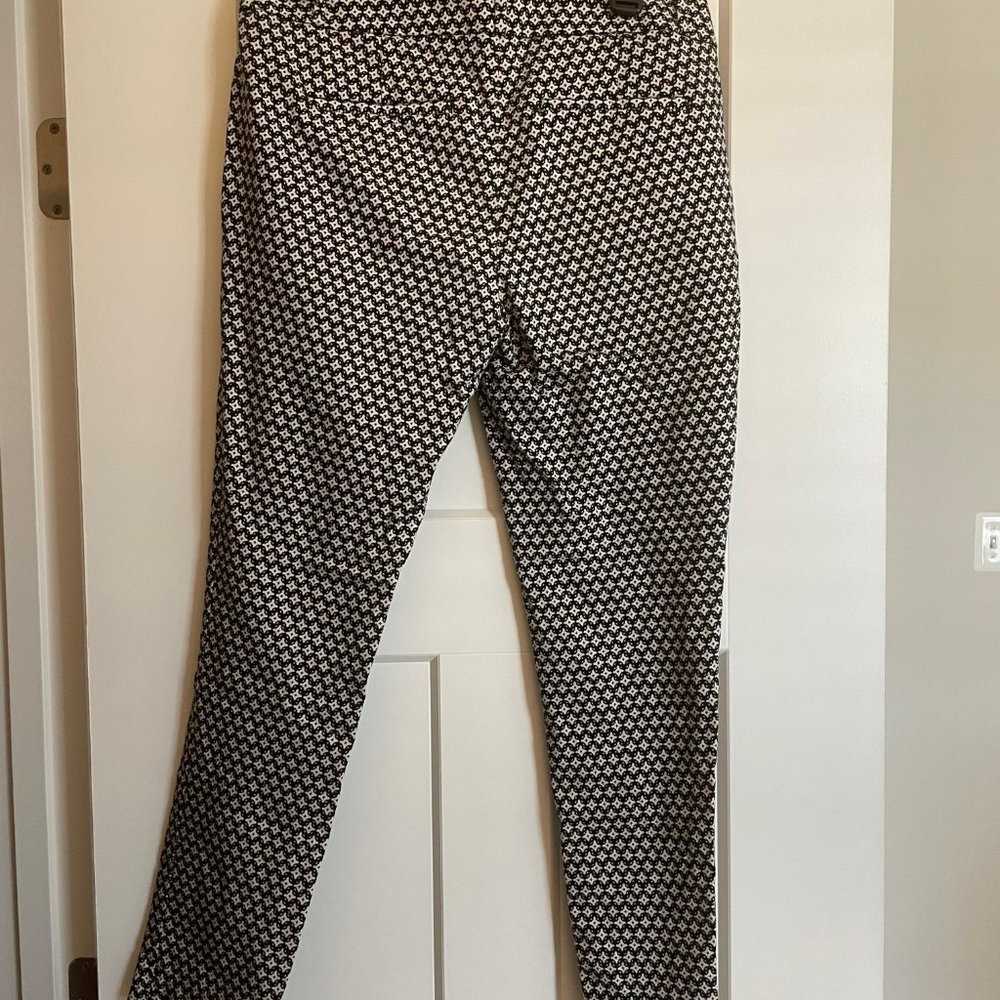 LOFT Marisa Skinny Pants with Geometric Print - Picture 3 of 7